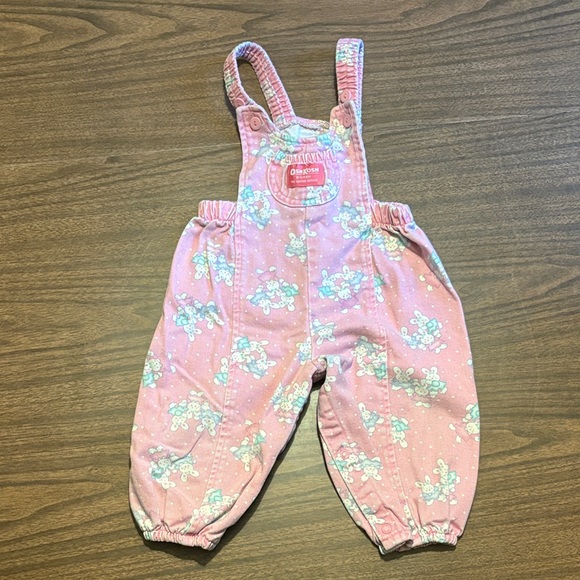 Oshkosh B’Gosh VINTAGE 24M Pink Denim Bunnies Bib Overalls - Picture 1 of 3